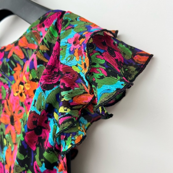 SPENSE | Colorful Watercolor Floral Ruffle Blouse - Picture 5 of 7